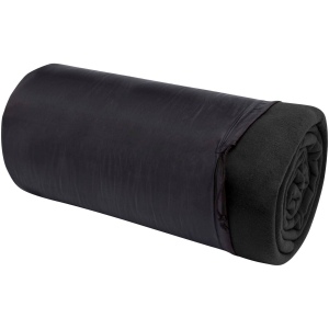La couverture à carreaux unie Huggy est composée à 100 % de polaire 200 g/m², une matière douce et confortable qui fournit rapidement la chaleur nécessaire et retient la chaleur corporelle. 3