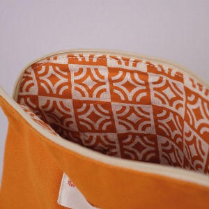 Trousse arrondi avec soufflet de fond 8