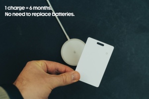 Carte de géolocalisation rechargeable en ABS RCS Findit 14