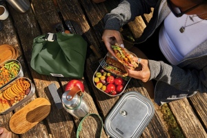 Boîte à lunch Large en acier inoxydable Black+Blum 21