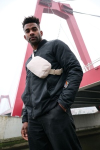 Sac banane / bandoulière en rPET AWARE™ Aero 35