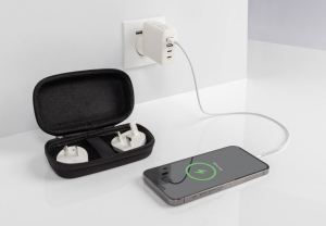 Chargeur de voyage en plastique RCS TravelCharge Pro 10
