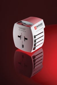SKROSS Adaptateur de voyage universel MUV 2-Pôles avec USB 8