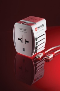 SKROSS Adaptateur de voyage universel MUV 65W PD avec USB 10