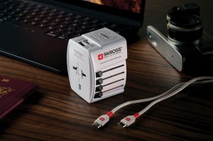 SKROSS Adaptateur de voyage universel MUV 65W PD avec USB 11