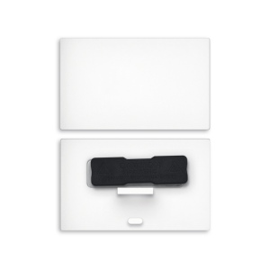 BADGE PLASTIQUE (PS) RECTANGLE 70x43mm AVEC AIMANT 3