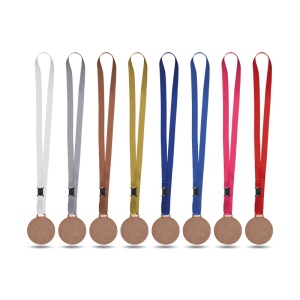 MEDAILLE MDF EP 3 mm ENTRE 30 et MAXI 80 cm2 AVEC CORDON SATIN 10