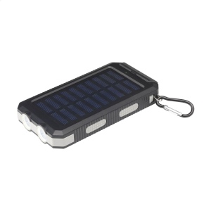 Powerbank solaire robuste pour activités extérieur, d'une capacité de 8 000 mAh, avec un boîtier en ABS recyclé et des bords protecteurs en silicone sur les coins