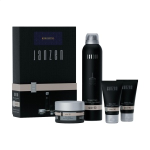 Un set cadeau avec 4 produits pour le corps préférés – la promesse de soins aux vertus bienfaisantes, au parfum Skin 90 de la marque JANZEN 3