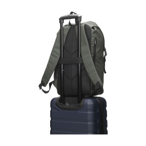 Sac à dos très spacieux en polyester 100% recyclé et hydrofuge 16