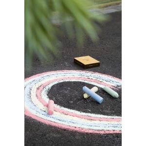 Ensemble de 4 morceaux de craie de trottoir de différentes couleurs pastel 6