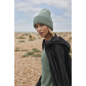 Bonnet à large revers avec patch ton sur ton 8
