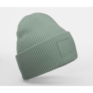 Bonnet avec empiècement carré 5