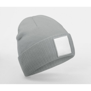 Bonnet tricoté avec empiècement 2