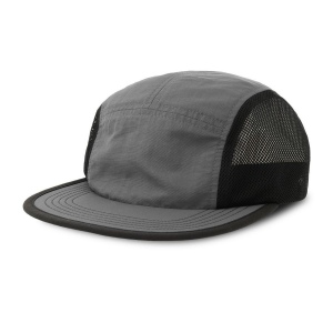 Casquette ventilée 8