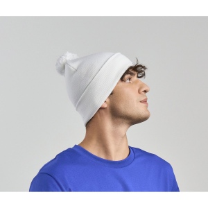Bonnet pompon