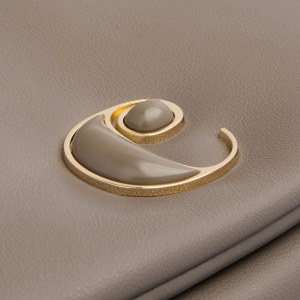 Sac dame Vivienne Taupe 7