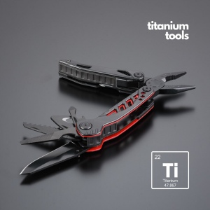 Optima multitool en acier revêtu de titane 4