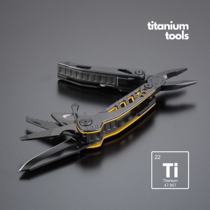 Optima Set III-B : multitool, couteau de secours et grande lampe torche 12