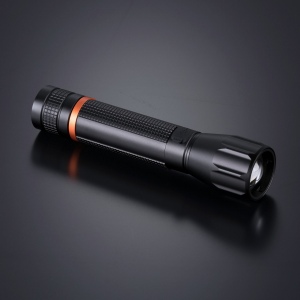 Optima Set III-B : multitool, couteau de secours et grande lampe torche 14
