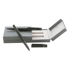 Atelier parure de stylos 3