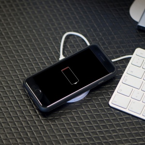 Chargeur à induction OKSANA 4