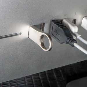 Clé USB en métal d'une capacité de 8 GO ROSEMARIE 4
