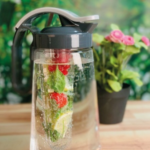 Bouteille avec infuseur 4