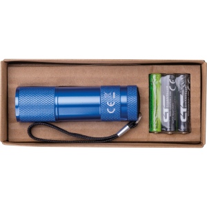 Lampe de poche avec 3 pils dans une boîte* DUNCAN 18