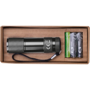 Lampe de poche avec 3 pils dans une boîte* DUNCAN 11