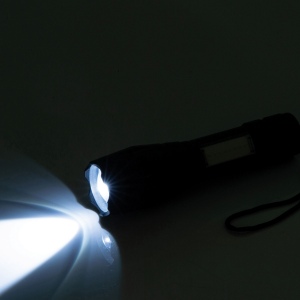 Lampe de poche avec batterie rechargeable NICOLETTA 8