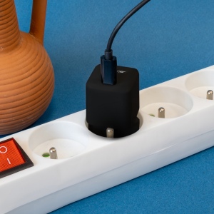 NANO - PRISE SECTEUR NOIRE 30W SUPERGAN ORIGINE FRANCE GARANTIE 4