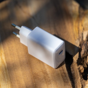 SHINCHAKU - CHARGEUR SECTEUR USB TYPE-C GAN 20W POWER DELIVERY - BLANC 6