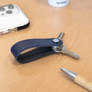 PORTE-CLE VIS CUIR RECYCLÉ BLEU MARINE 4
