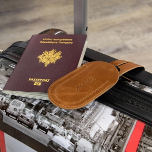 ETIQUETTE BAGAGE  EN CUIR VERITABLE MARRON CLAIR 4