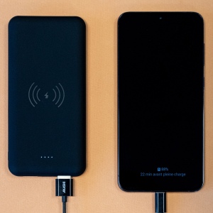 NUBO - BATTERIE DE SECOURS CHARGEMENT SANS FIL 10 000 MAH 4