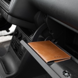 PORTE-PASSEPORT / CARTE GRISE / ASSURANCE EN CUIR VERITABLE MARRON CLAIR 4