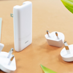 PASO - CHARGEUR SECTEUR 65W UNIVERSEL - EU/US/UK/AUS 8