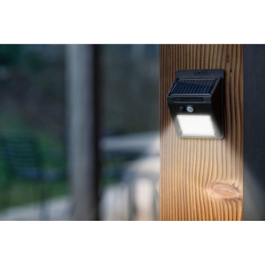 Lampe solaire en PP munie 20 LED COB Briony