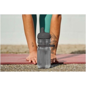Bouteille de sport mepal de 600 ml avec couvercle rabattable 11