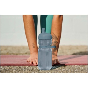 Bouteille de sport mepal de 600 ml avec couvercle rabattable 12