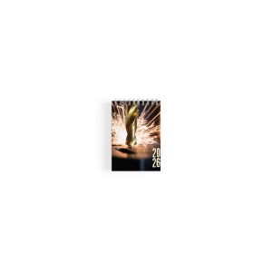 CARNET SPIRALE COUVERTURE SOUPLE - MAXI 210 x 297 mm - COUVERTURE 380g SATIMAT AVEC PELLICULAGE BRILLANT PAGE 1 ET 4 - BLOC DE 50 FEUILLES 80g OFFSET - IMPRESSION QUADRI RECTO SEUL - SPIRALE NOIRE - EN TETE 5