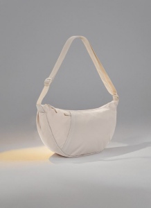 Sac bandoulière XL en rPET AWARE™ Crescent 21