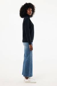 Sweater IQONIQ à col montant zippé en coton recyclé Elgon 18