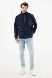 Sweater IQONIQ à col montant zippé en coton recyclé Elgon 43