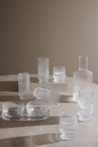 VINGA Carafe 1,45L York 7