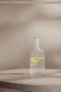 VINGA Carafe 1,45L York 9
