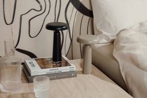 VINGA Lampe de table RCS Avery 14