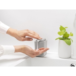 Distributeur de savon Brabantia en plastique, avec grande ouverture de remplissage 11