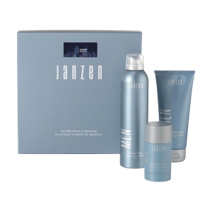 Un coffret cadeau de la marque JANZEN, spécialement composé pour les hommes, avec 3 produits de soin pour une peau et des cheveux agréables 3